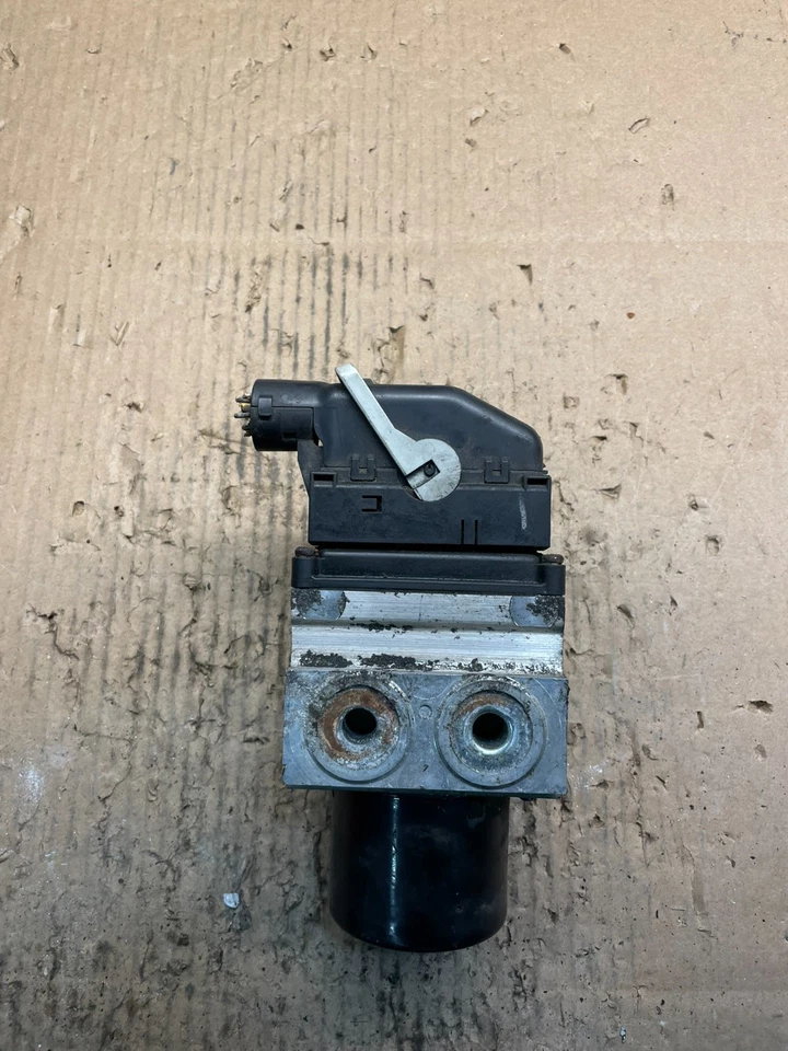 Ford F250 F350 SD 2005 2006 2007 ABS módulo de bomba de freno antibloqueo u9529 DG Foto 3 de 4
