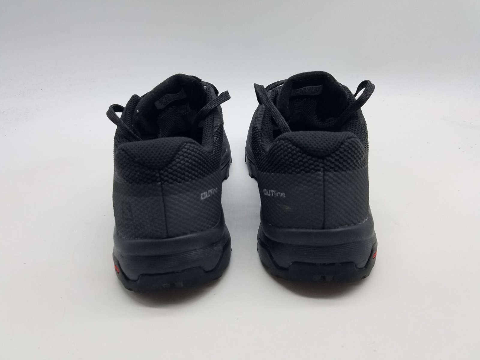 Scarpe da trail running Salomon Outline da donna taglia 7 5 nere