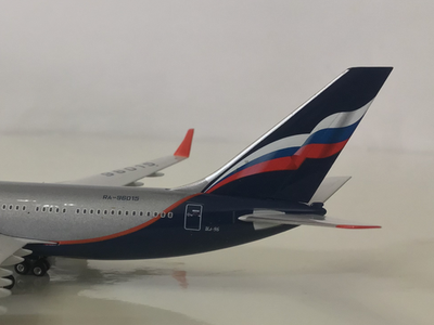 Phoenix 1:400 AEROFLOT Ilyushin IL-96-300 | eBay