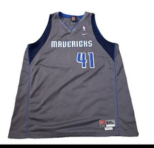 Dirk Nowitzki Dallas Mavericks 41 Nike Team Jersey   Size XXL