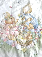 Vintage Handmade Handtied Baby Crib Blanket Comforter Reversible Bunnies 40 x 29