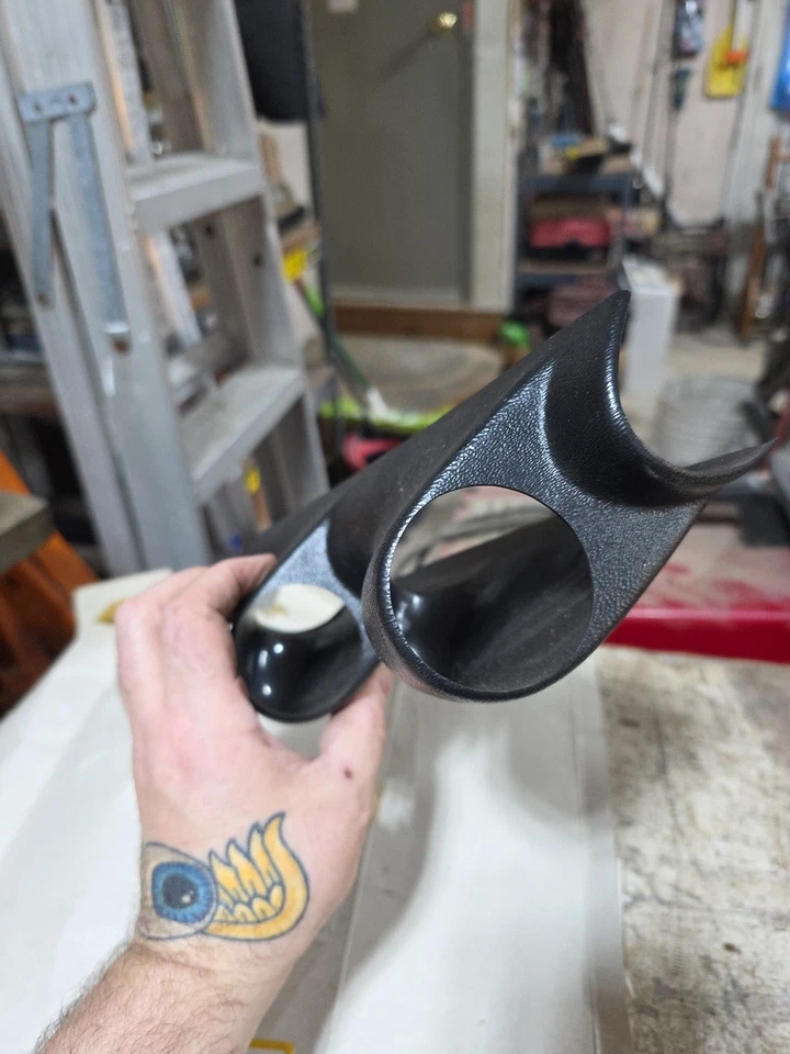 Autometer 10120 Mounting Solutions Dual Gauge Pod 94-02 Mustang 2 1/16" Negro Foto 4 de 4