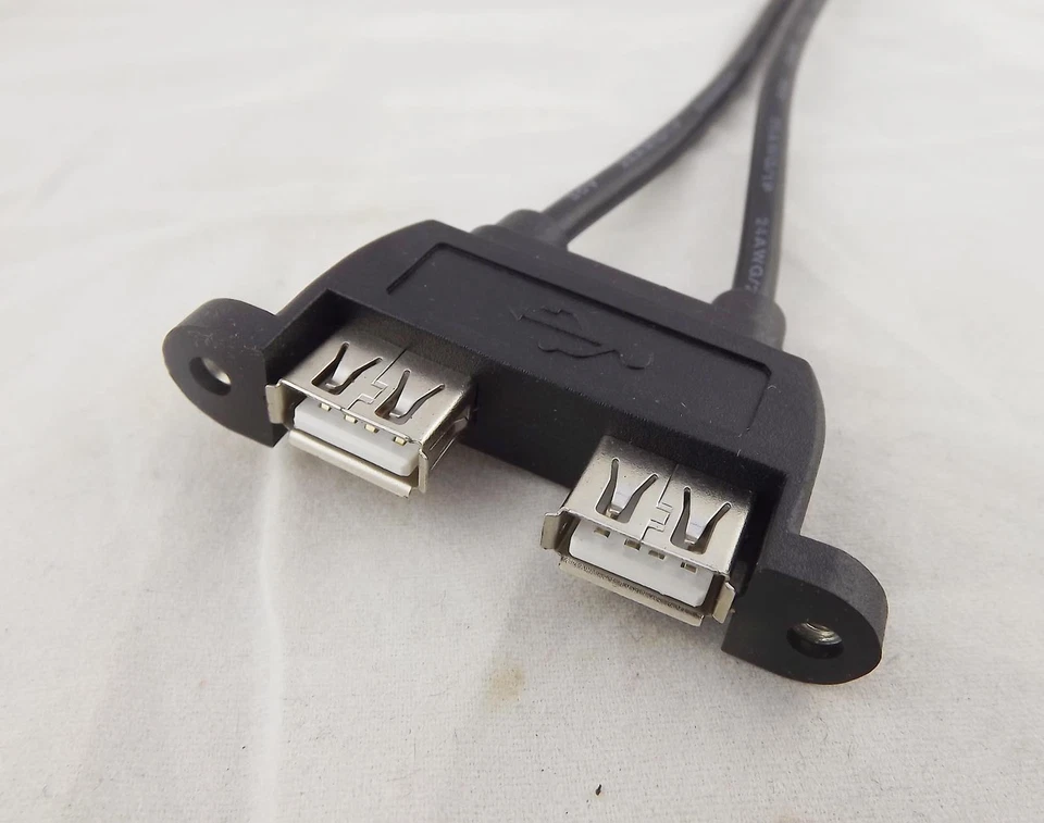 1.5ft 2 USB A Female Panel Mount Socket To Dual USB 2.0 A Male Extension Cable - Image 3 of 4