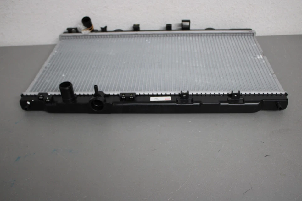 1994-1997 ACURA INTEGRA FRONT RADIATOR Foto 4 de 4