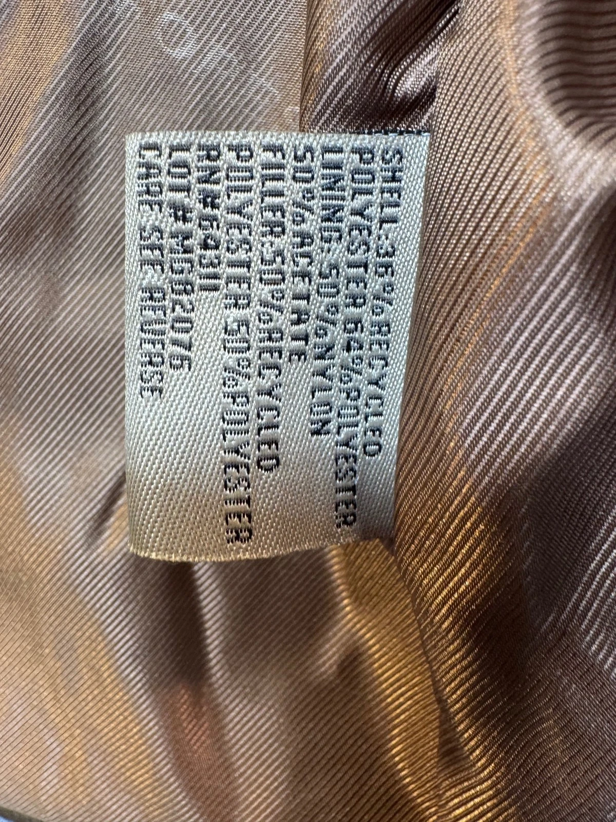 Rainforest Men’s Quilted Microsuede Zip-Front Vest. Medium, Gorpcore - product detail image 5
