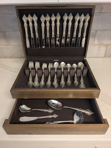 LUNT Kimberly SVC for 12 + 5 Serving PCS 65 total Sterling Silver Flatware+Chest