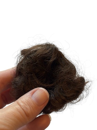 Vintage Barbie Doll Hair Fair Brunette Side part Flip Wig 4043 from 1967 Nice - Picture 5 of 6