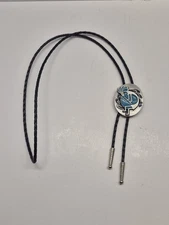 1995 Siskiyou Kokopelli Native American Theme Bolo Tie Western Pewter / Leather