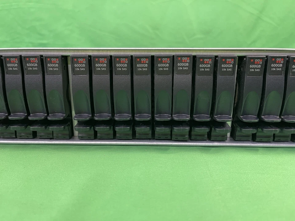 DOT HILL 24 Bay 2.5 SAS Array Chassis AssuredSan DBB + Controller 12gb/s DISKLES - Image 3 of 4