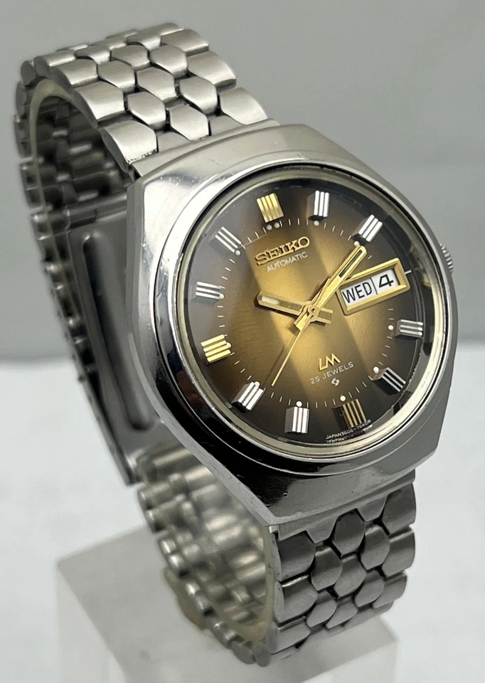 Vintage 1974 SEIKO LORD MATIC Brown Dial Kanji Days 5606-7300 Automatic Watch - Image 2 of 4