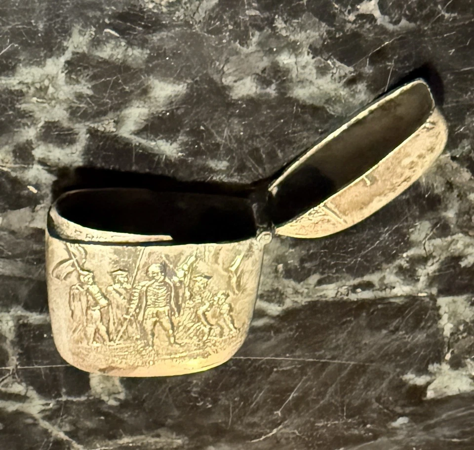 Estojo folheado a prata fósforo pouso seguro de Columbus Vesta - Imagem 4 de 4