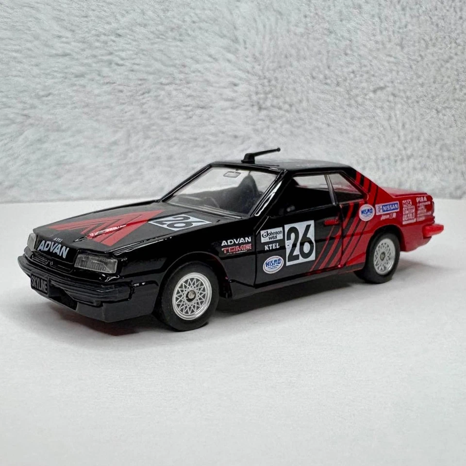 Tomica Advan Skyline RS Turbo Campeonato de Turismos de Japón 1/43 #PG56AC Foto 2 de 4