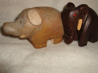 PAIR OF COLLECTIBLE ELEPHANTS    #014