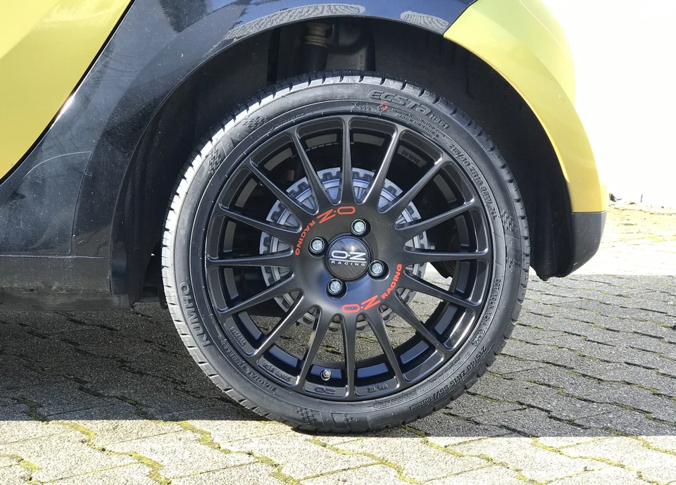 Sommerräder smart fortwo forfour 453 OZ Superturismo schwarzmatt 17 Zoll Hankook - Bild 4 von 4