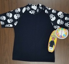 NEOSKINZ KIDS SHORT SLEEVE RASH GUARD WETSUIT SIZE 12 SKULLS - NWT