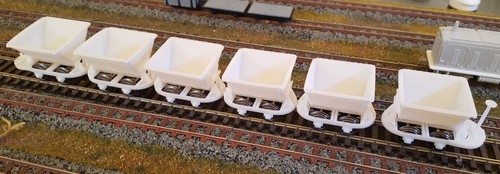 7mm Narrow Gauge 0-16.5 Hudson Tipper Wagon Kit x 3 Trucks NG7 Bachmann - Picture 6 of 8