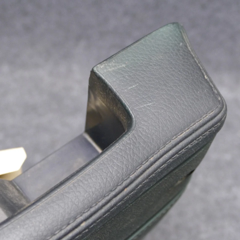 AMC Rambler 440 1967 camioneta LH puerta delantera reposabrazos almohadilla restaurable Q136 Foto 3 de 4