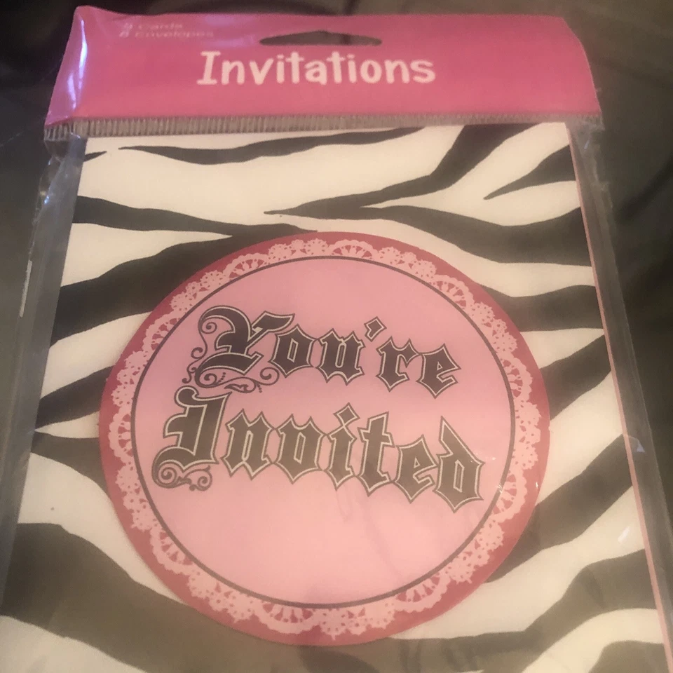 Super Stylish Invitations w/Attachment 8 Pack Birthday Party Invites - Image 3 of 3