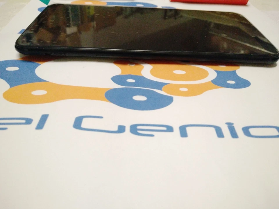 ONEPLUS 5T A5010 DUAL SIM LTE 8GB + 128GB Midnight Black Stock ITALIA GRADE AAA+ - Immagine 4 di 4