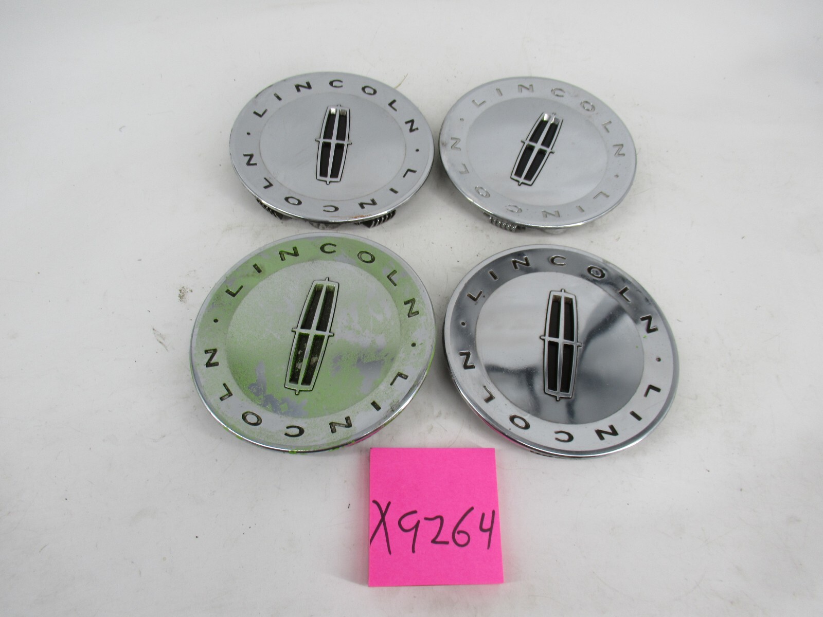 Lincoln Center Caps Hubcaps Town Car MKZ MKX 6W13-1A096 7A13 OEM Set Chrome