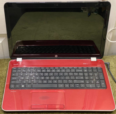 HP PAVILION LAPTOP COMPUTER MODEL 15-E183NR WITH CHARGER