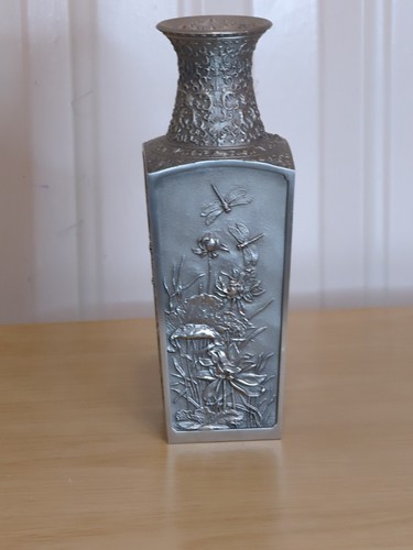 Vintage Royal Selangor Pewter Vase Butterflies Dragonflies Floral Four Seasons - Picture 3 of 6