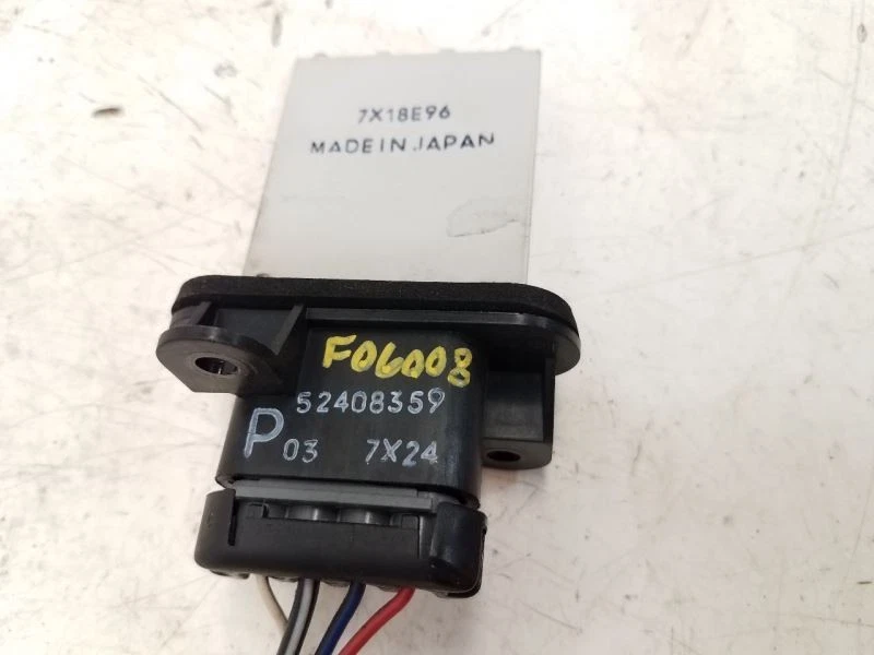 Резистор двигателя вентилятора 2000 Chevrolet Prizm *ТОЛЬКО* — ручная температура - Изображение 2 из 3