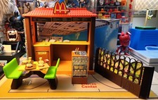 Barbie Loves McDonald  s Play Set 1982 Mattel 99 