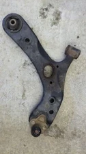 Passenger Right Lower Control Arm Front Fits 11-17 LEXUS CT200H 920118