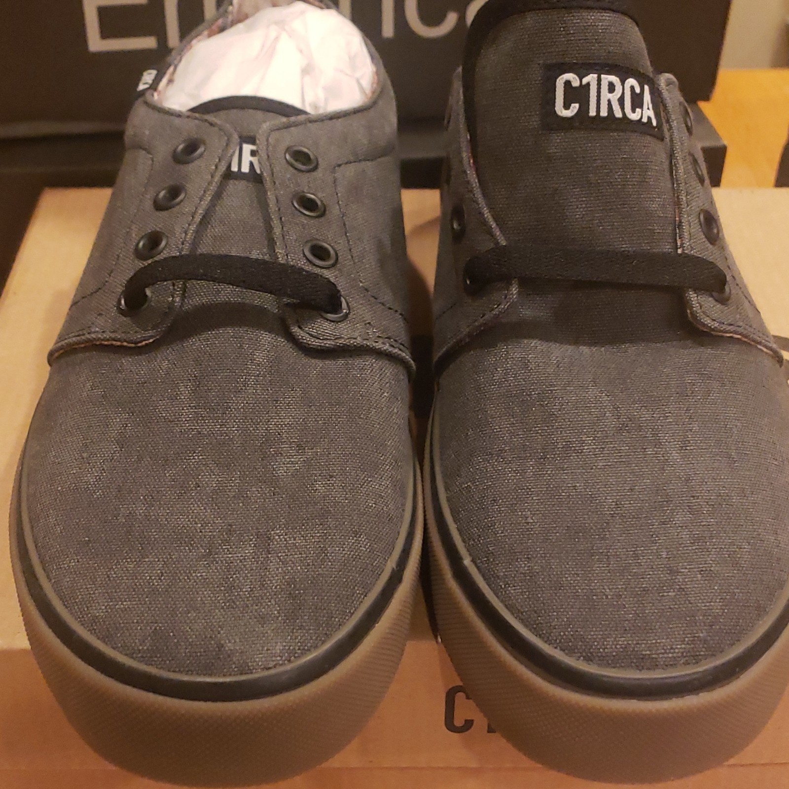 Ing Shoes Charcoal Us Size 6.5 Medium