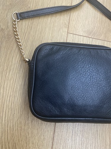Michael Kors Black Leather Mini 16x12cm Shoulder Bag with Gold-Tone Logo Tab - Picture 8 of 24