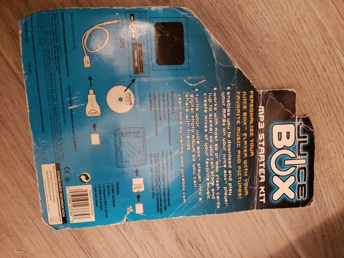 NEW 2004 Mattel Juice Box MP3 Starter Kit - Turn on the Juice! MISSING SD CARD - Picture 2 of 2