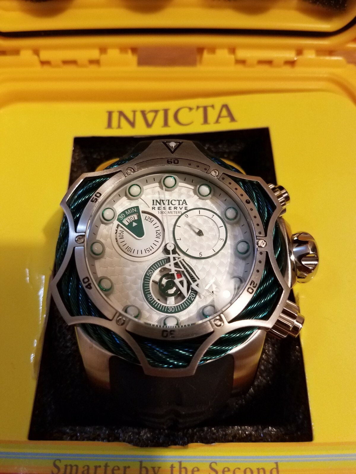 invicta venom hybrid skeleton