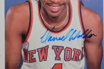 Darrell Walker 1983-86 New York Knicks Signed 5x6 NBA Photo