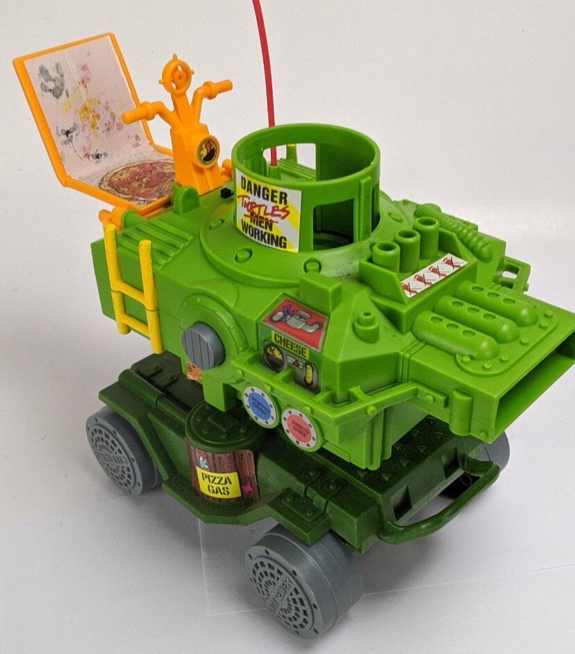 PizzaMan Lot - 1989 Teenage Mutant Ninja Turtles Pizza Thrower