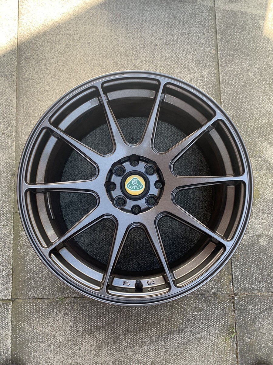 Japan Racing JR11 Alloy Wheel - 17” 8.25J ET25 4x100/4x108 Japan Racing JR11 Alloy Wheel - 17” 8.25J ET25 4x100/4x108