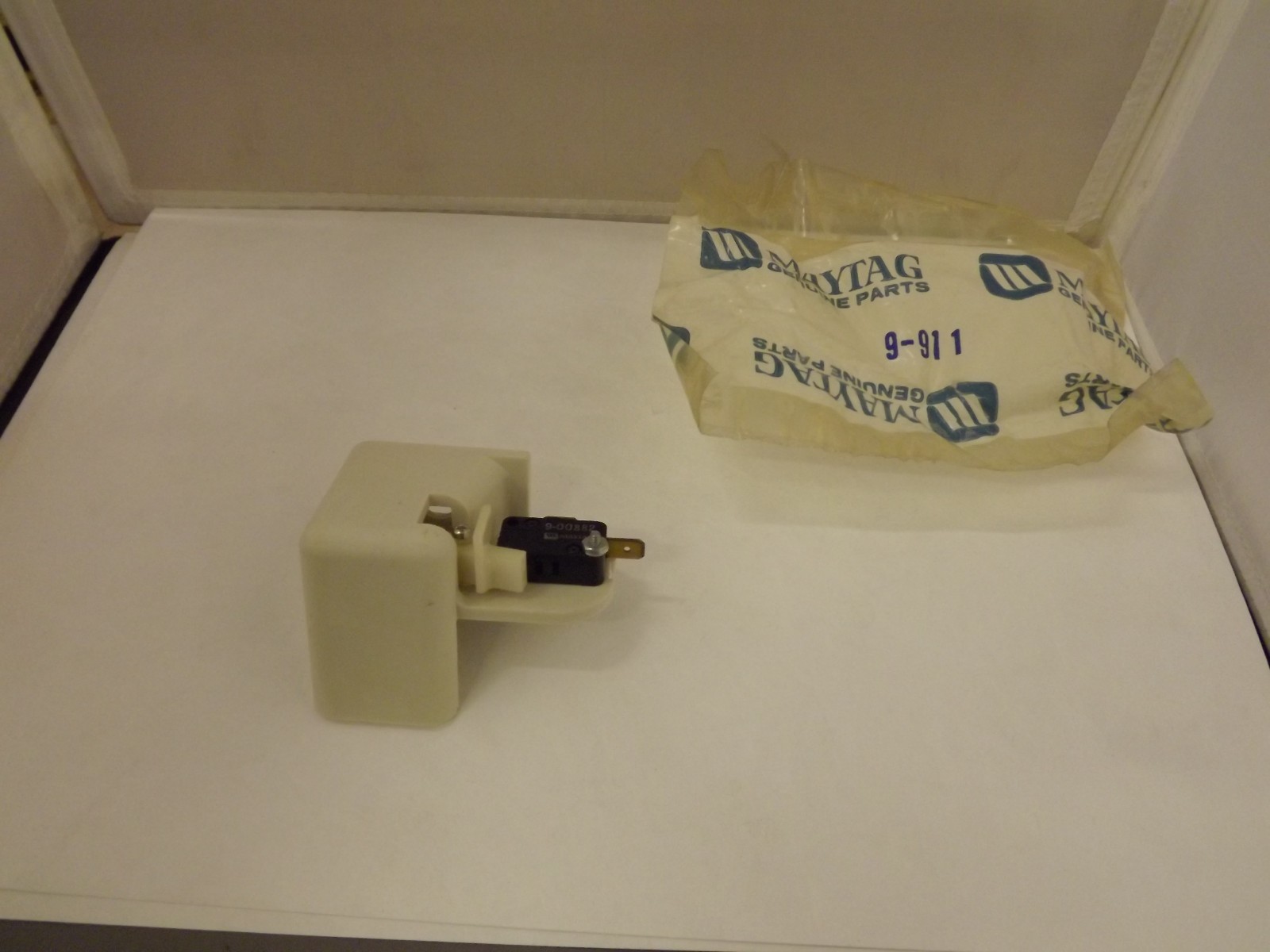 GENUINE OEM MAYTAG DISHWASHER FLOAT SWITCH 9911 / 900911 eBay