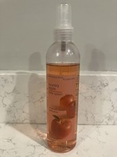 BATH  BODY WORKS Pleasures COUNTRY APPLE Body Splash Spray 8oz