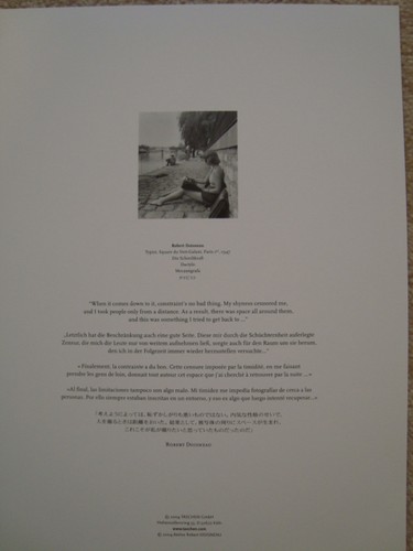 Famoso póster fotográfico en blanco y negro del fotógrafo francés Robert Doisneau - Imagen 2 de 2