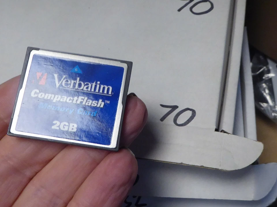 Verbatim Premium 2GB CompactFlash Memory Card - Image 2 of 2