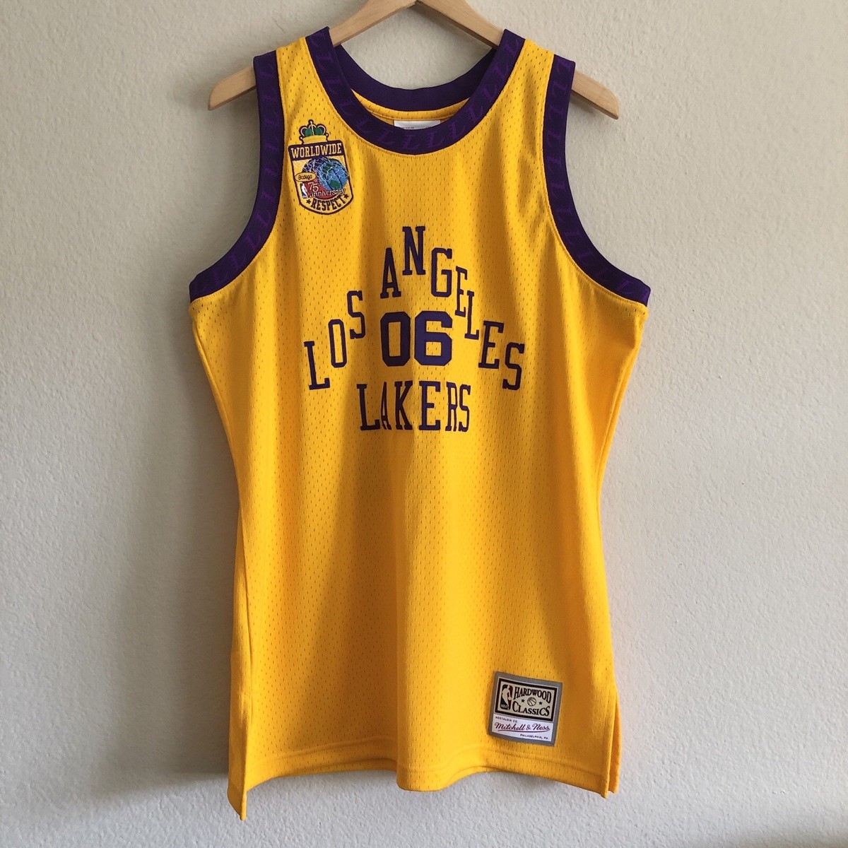限定コラボ品◆MITCHELL & NESS X BODEGA LAKERS Tee 送関無料 NWOT Bodega x Mitchell & Ness Worldwide Respect Lakers