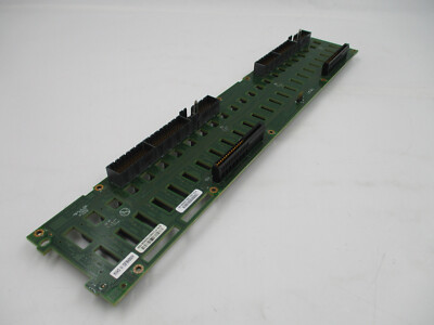 EMC VNXE3200 Storage Array 25-Bay HDD Backplane P/N: 303-280-000B-00 Tested