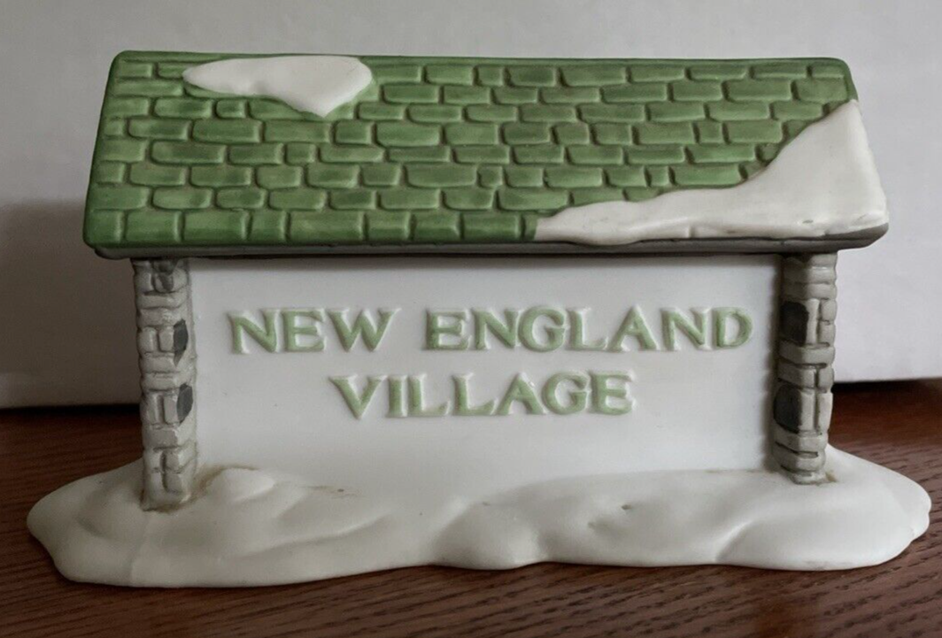 Dept 56 New England Village 1987 Retired 1993 Christmas Village Collectible Sign