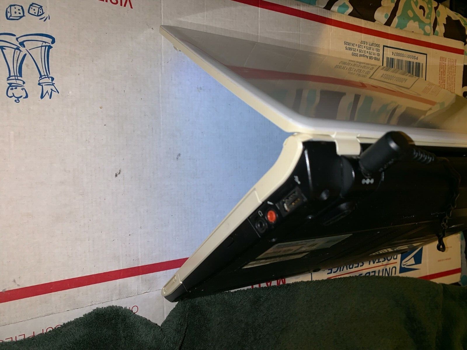 SONY VPCCW21FX 14"(750GB,i3-M330,2.13GHz,4GB,BT, HDMI)Win7 & Win10 OFFICE2016 - Picture 6 of 12