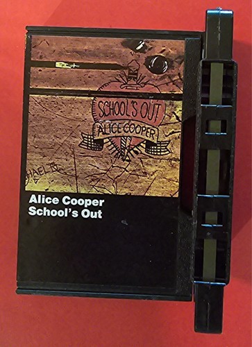 Alice Cooper School's Out Slip Case Cassette Tape WB M5-2623 - Picture 3 of 6