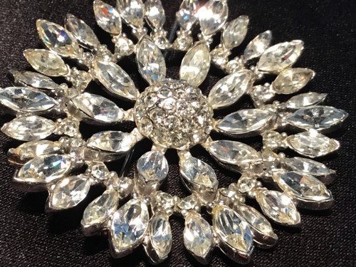 BOGOFF Clear Rhinestone Brooch~ 2 3/8” Diameter - Picture 10 of 11