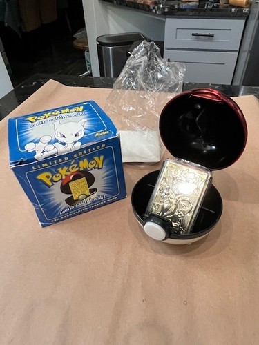 VINTAGE 1999 NINTENDO POKEMON 23K GOLD PLATED MEWTWO CARD IN BALL AND ORIG BOX