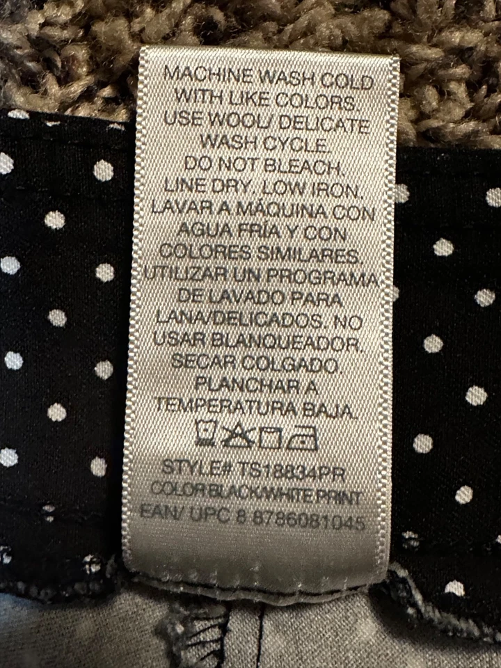 Bermudas Terra & Sky para mujer negras/blancas a lunares talla 1X 16W-18W Foto 3 de 4