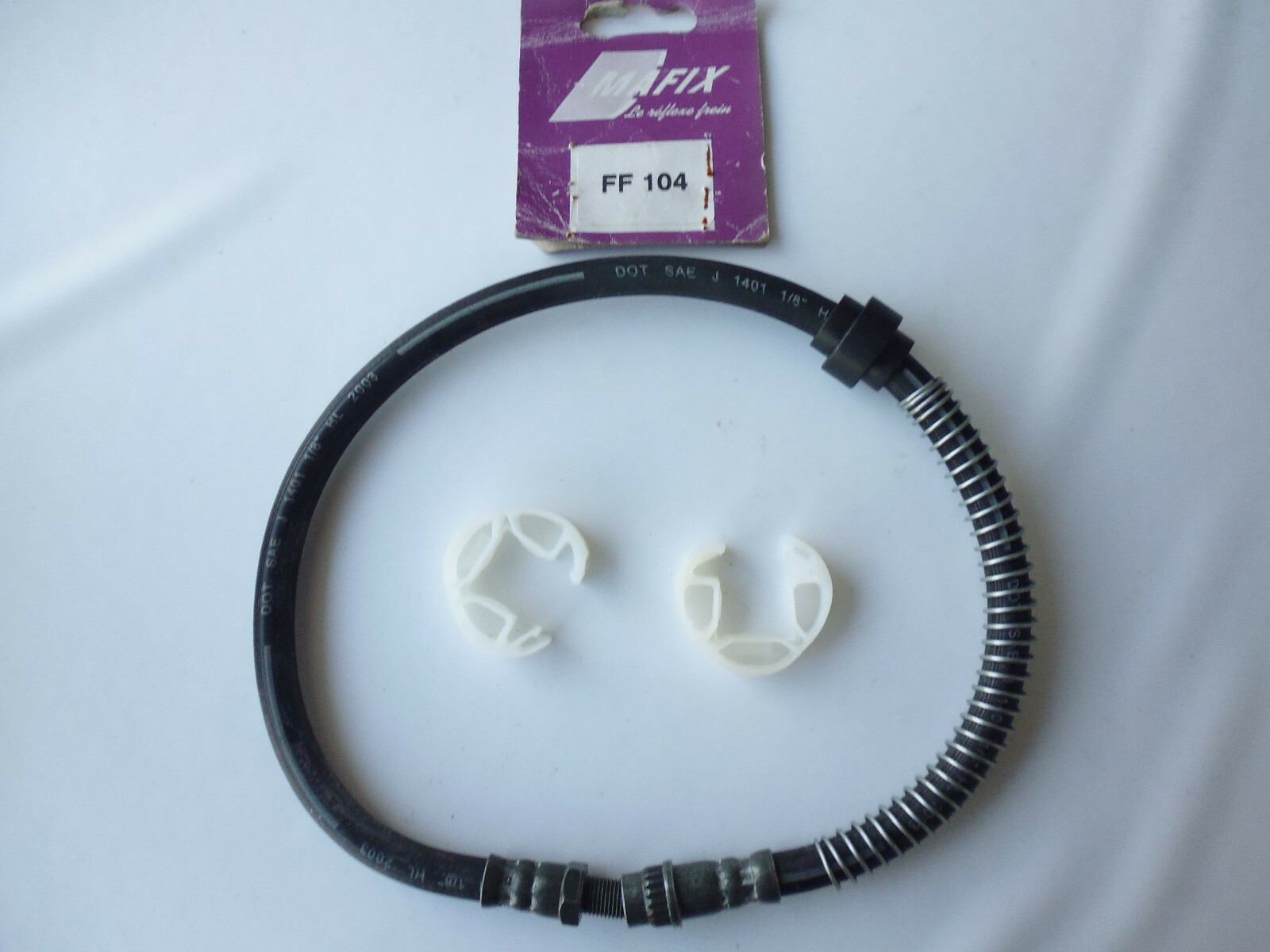 Flexible de frein avant Citroën Xm Y3 Y4 pour corriger une pédale molle et fuite hydraulique