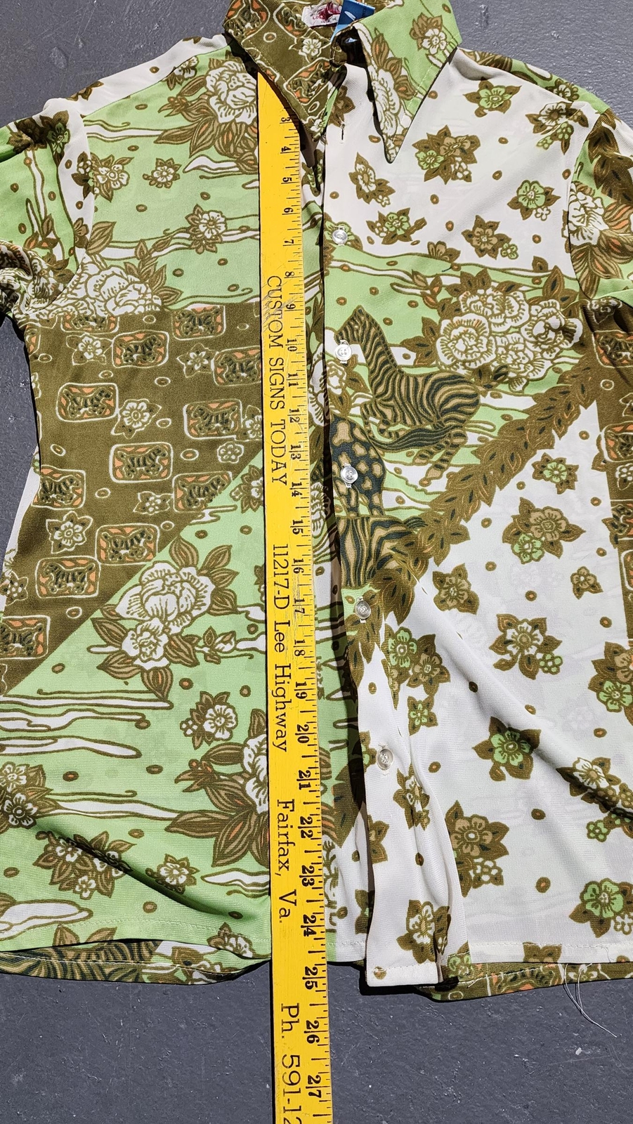 Safari Pattern Polyester Button-Down Retro Shirt … - image 11